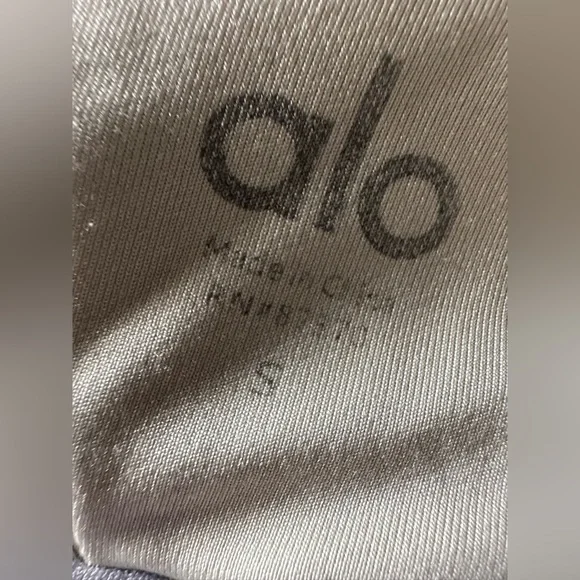 ALO Yoga -  Ruched Bralette - Picture 7 of 7